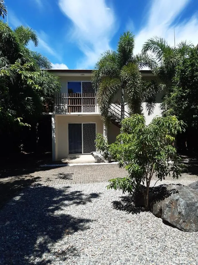 Paradise Holiday Apartments Cairns